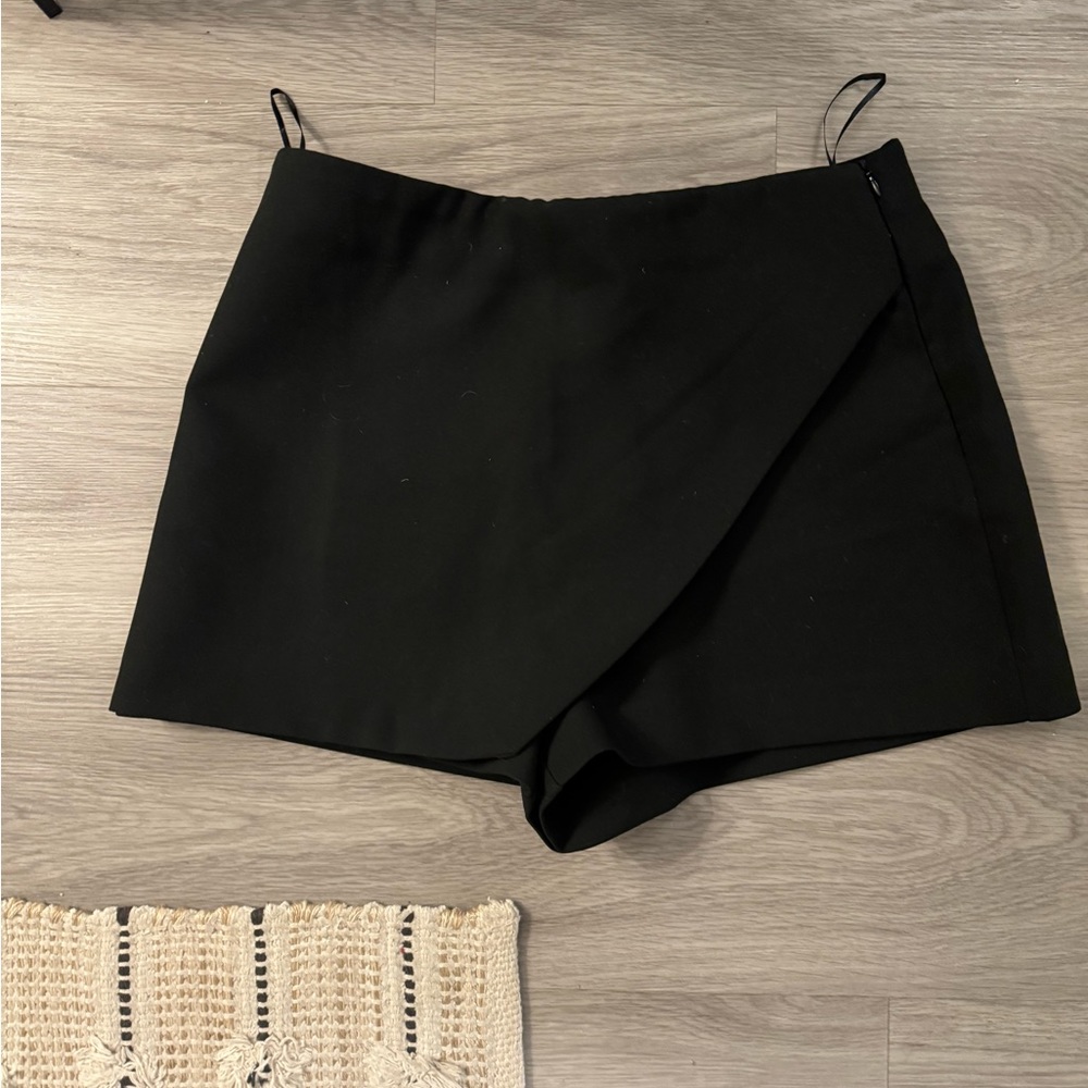 Zara Skort new with tags